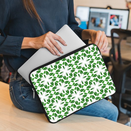 Blattmuster, Muster von Blätter, grüne Blätter Laptopschutzhülle