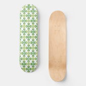 Blattmuster, Muster von Blätter, grüne Blätter Skateboard (Vorderseite)