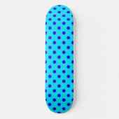 Blau auf Cyan-Pünktchen-Musterdesign Skateboard (Vorderseite)