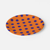 Blau auf Orange Polka Dots Design Pappteller (Schrägansicht)