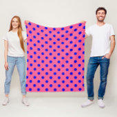 Blau auf rosa Polka Dots Design Fleecedecke