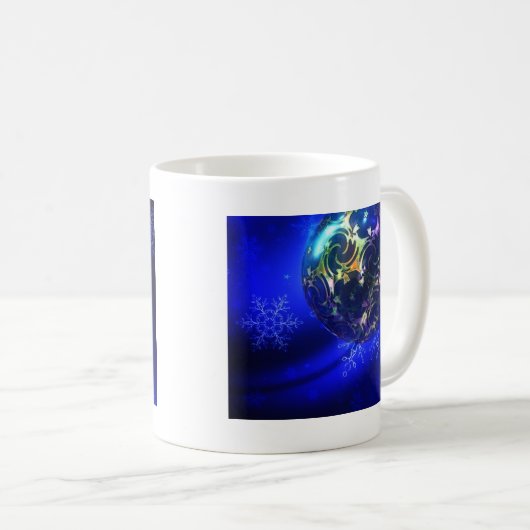 Blau-blaue Weihnachtsbaumgestaltung, nach Maß anpa Kaffeetasse (VorderseiteRechts)