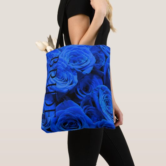 Blau blühende Blumen blauer Rose Tasche (Von Nahem)