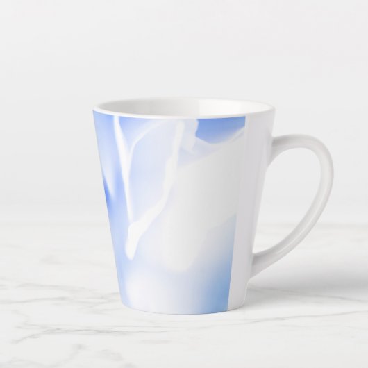 Blau-Blütenblätter Latte-Tasse Milchtasse (Rechts)