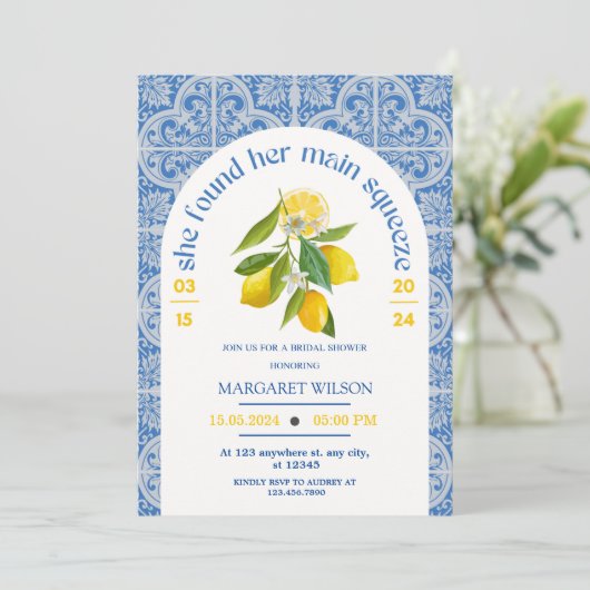 Blau fand sie ihr Haupt-Squeeze-Brautparty Einladung (Stehend Vorderseite)