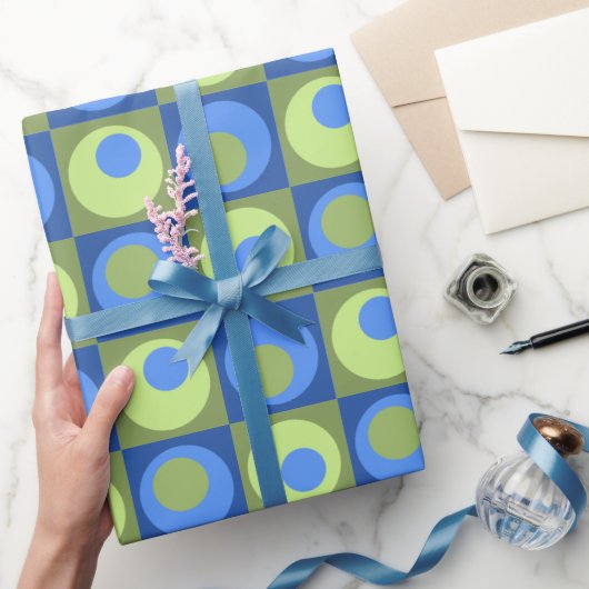 Blau Grüne Quadratische Punkt Geometrische Gemuste Geschenkpapier (Schenken)