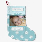 Blau mit Schneeflocken Foto und Name Baby zuerst Kleiner Weihnachtsstrumpf (Vorderseite)