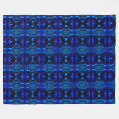 Blau mit "schwimmenden", miteinander verflochtenen fleecedecke (Vorderseite (Horizontal))
