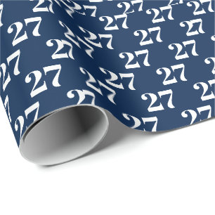 Blau mit weißen Buchstaben und Buchstaben anpassen Geschenkpapier