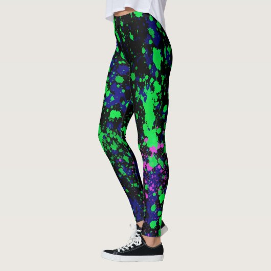 Blau-rosa-grüne Paint-Spritzer auf schwarzen Leggi Leggings (Links)