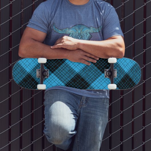 Blau Schwarz Kreuzschraffur Büffel Karo Skateboard (Außenbereich 3)