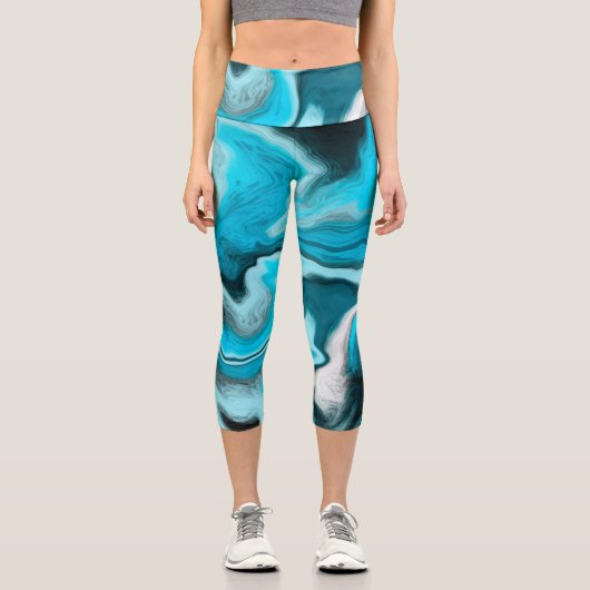 Blau, Schwarz und Weiß-Marmor-Fluid Art Capri Leggings (Vorderseite)