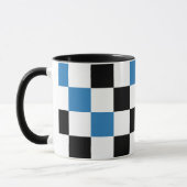 Blau Schwarz Weiß kariertes Musterdesign Tasse (Links)