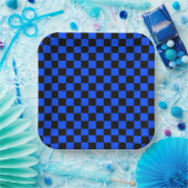 Blau-schwarzes Schachbrettmuster Pappteller (Party)