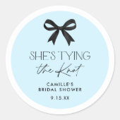 Blau sie bindet den Knoten Runder Aufkleber (Vorderseite)