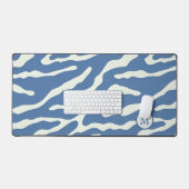 Blau und Creme Modernes Abstraktes Wavy Lines Must Schreibtischunterlage (Tastatur & Maus)