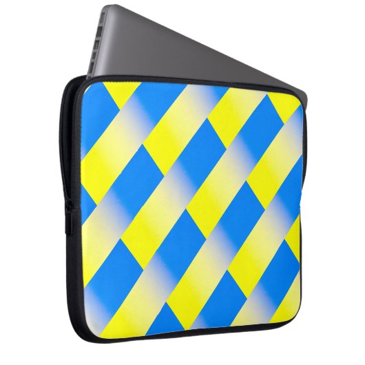Blau und Gelb Ukraine Inspiriert Frieden gegen den Laptopschutzhülle (Vorne Rechts)
