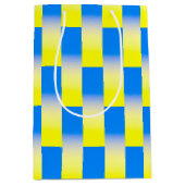 Blau und Gelb Ukraine Inspiriert Frieden im Krieg Mittlere Geschenktüte (Vorderseite)