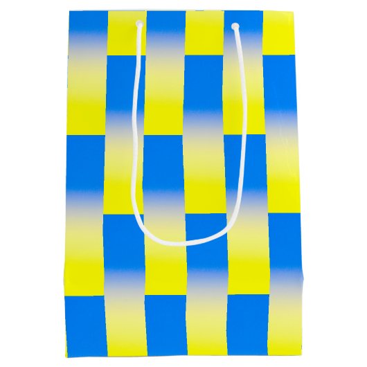 Blau und Gelb Ukraine Inspiriert Frieden im Krieg Mittlere Geschenktüte (Rückseite)