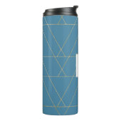 Blau und Gold Triangle Muster Monogram Tumbler Thermosbecher (Nach links gedreht)