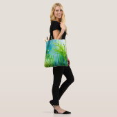 BLAU UND GRÜNE WASSERFARBE MIT ALGAE TASCHE (Am Model)