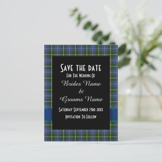 Blau und grüner Tartan Save the Date kariert Ankündigungspostkarte (Stehend Vorderseite)