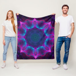 Blau und Rosa Neon Dark Kaleidoskop Gradient Fleecedecke