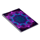 Blau und Rosa Neon Dark Kaleidoskop Gradient Notizblock (Rechte Seite)