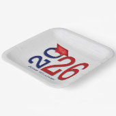 Blau und Rot 2025 Abschluss auf Holz Pappteller (Gewinkelt)