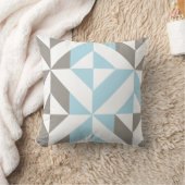 Blau und Silber Geometric ZigZag Kissen (Decke)