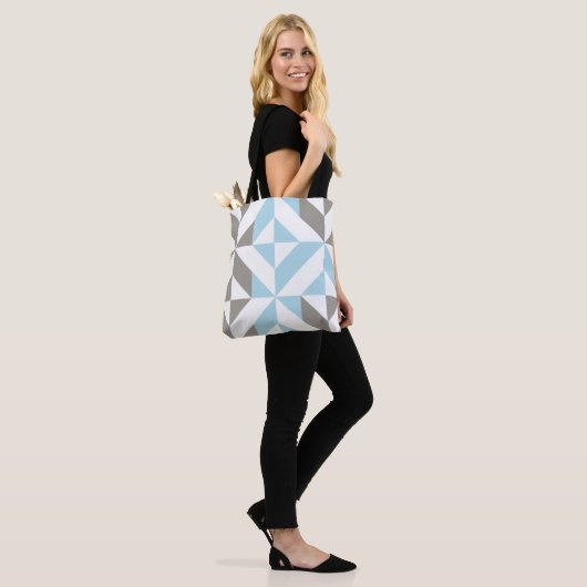 Blau und Silber Geometric ZigZag Tasche (Am Model)