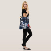 Blau und Silber Tasche (Am Model)
