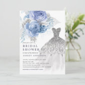 Blau- und Silberblume Hochzeitskleid Brautparty Einladung (Stehend Vorderseite)