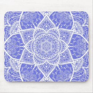 Blau und Weiß Mandala - Loergann in Bluebell Mousepad