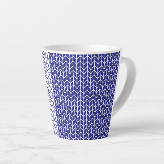 BLAU UND WEISS STRICK Latte Tasse (Rechte Ecke)