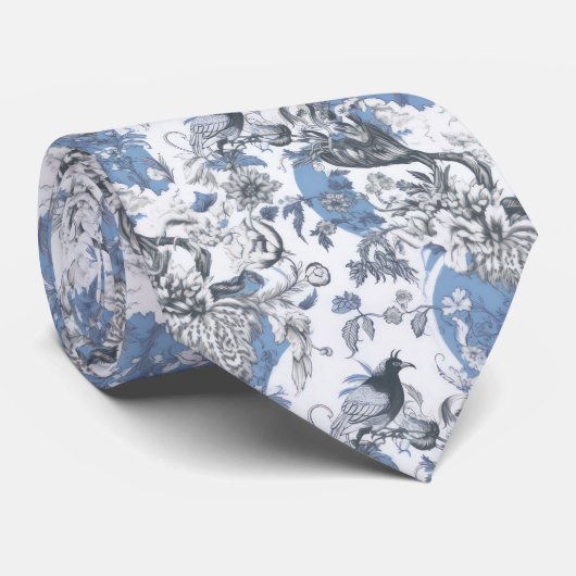 Blau und Weiß Toile de Fleur Krawatte (Gerollt)