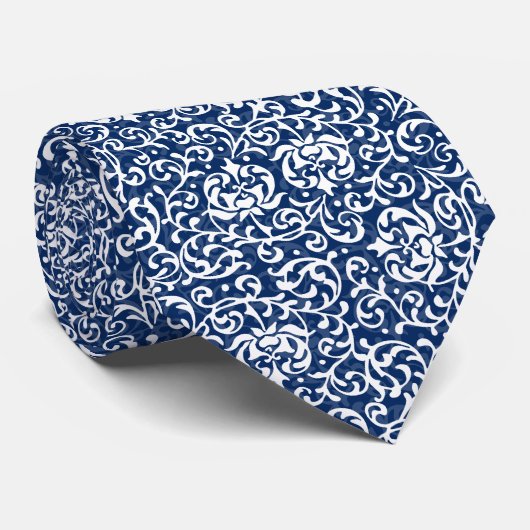 Blau und Weiß William Morris Style Tudor Floral Krawatte (Gerollt)