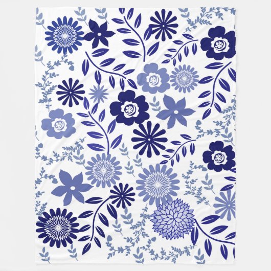 Blau-Weiß-Blumenmuster auf einer Blankette Fleecedecke (Vorderseite)
