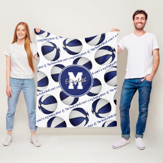 Blau weiß Der Basketballplatz ist mein glücklicher Fleecedecke (Beispiel)