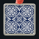 Blau-Weiß-marokkanisches Muster Silbernes Ornament<br><div class="desc">Elegantes marokkanisches Muster in Blau und Weiß. Dieses Design ist in verschiedenen Farben und Produkten erhältlich.</div>