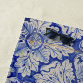 Blau-Weiß-mediterranes Vintages Blumenmuster Strandtuch (Beispiel)