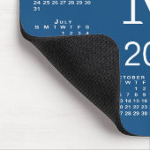 Blau-Weiß-Monogramm-Kalender 2026 Mousepad (Ecke)