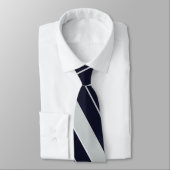 Blau-Weiß-Streifenmuster Krawatte (Gebunden)