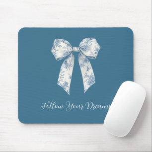 Blau-weiße Blumen-Schleife Mousepad