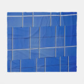 Blau-weiße Fenster Fleecedecke (Vorderseite (Horizontal))