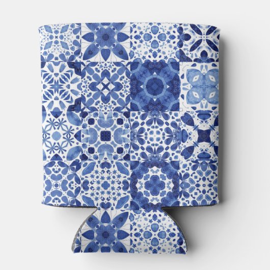 Blau-weiße Fliesenmuster Aquarell Dosenkühler (Rückseite)