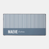 Blau-weiße Streifen personalisiert, modern und ele Schreibtischunterlage (Vorderseite)