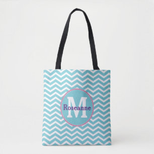 Blau-weißer Chevron mit Monogramm und Namen Tasche