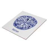 Blau-weißer Sand-Dollar mit Namen Keramik Fliesen (Seite)