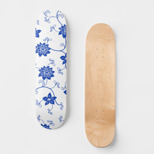 Blau-weißes Blumen-Skate-Deck, inspiriert von Kint Skateboard
